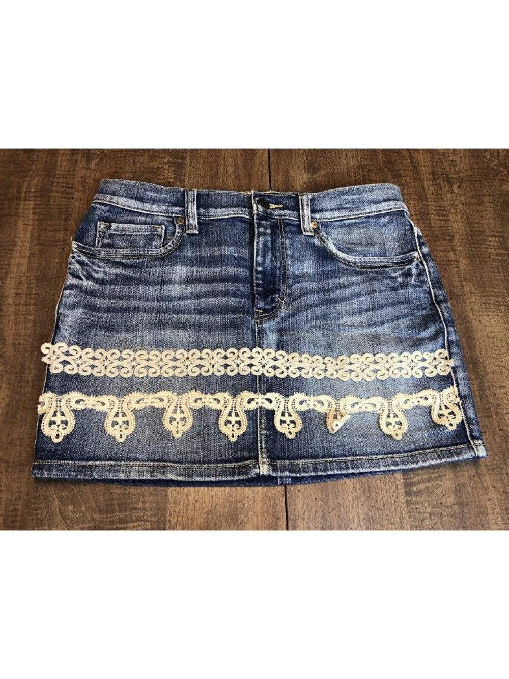 Abercrombie & Fitch Denim Mini Skirt Vintage Lace Upcycle Sz 8 (W29) Boho